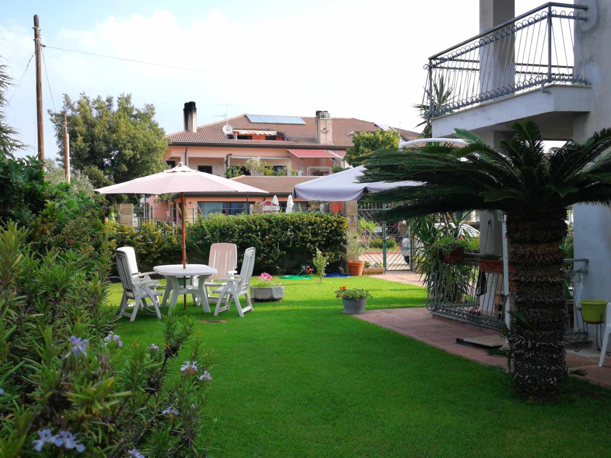 Bb Guest House Ogliastra Тортолі Екстер'єр фото